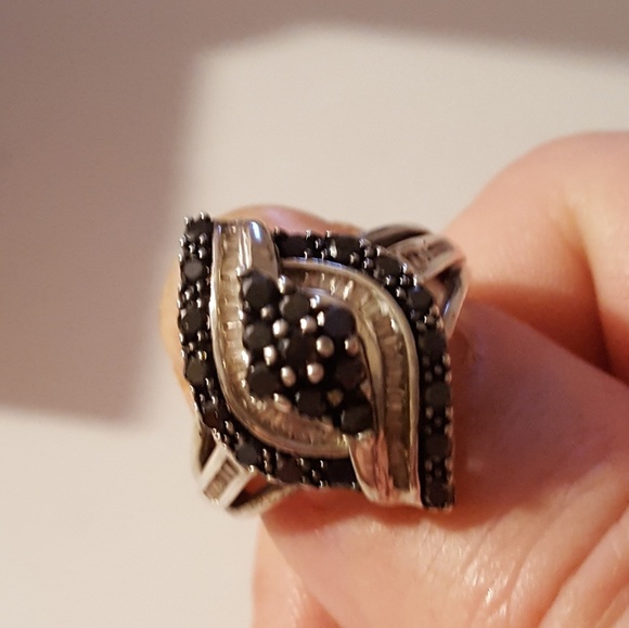 1CT BLK N WHITE DIAMOND RING 1CT PEND - Picture 3 of 6